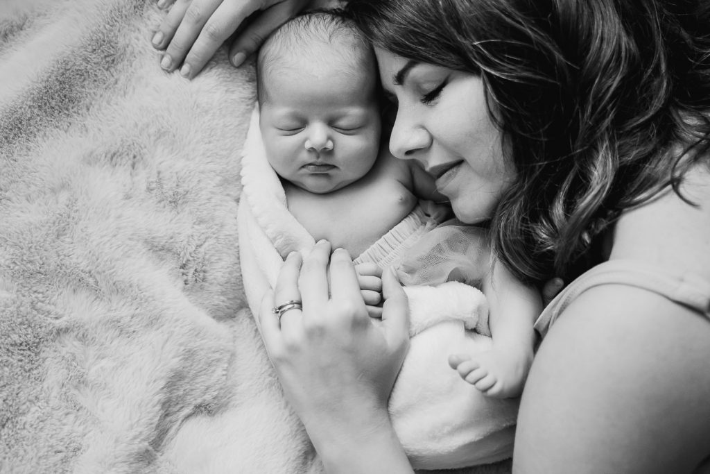 sono diventata mamma la mia sessione newborn 11 1024x683 - Sono diventata mamma! La mia sessione newborn | fotografo neonati a Roma
